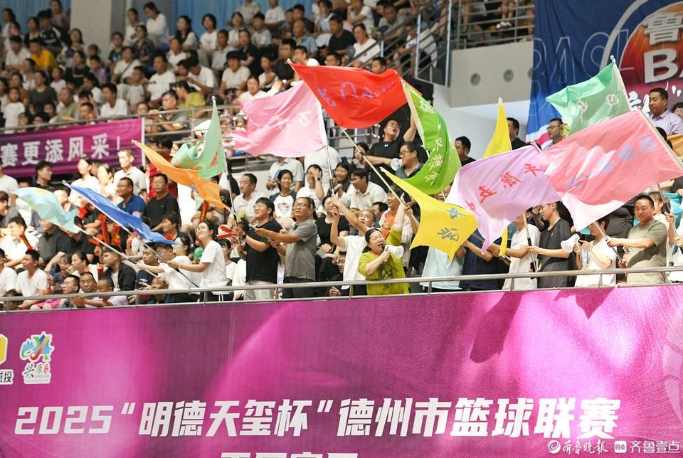德BA不止篮球!中场秀成德州各县市区“花式”助威“第二赛场”