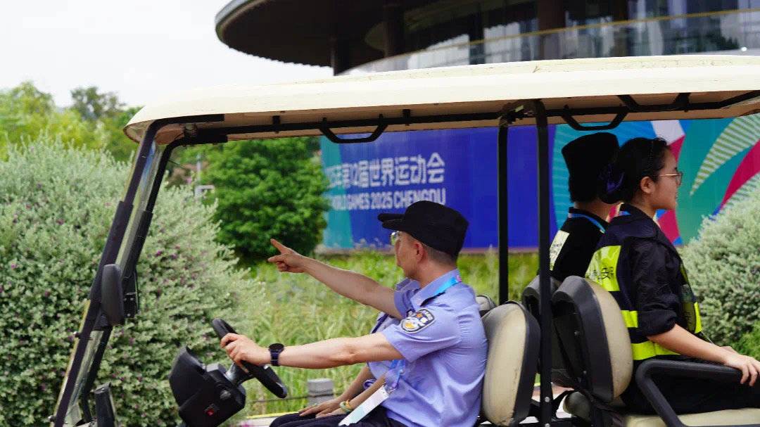 克高温风雨 成都高新公安力保掷准飞盘圆满完赛