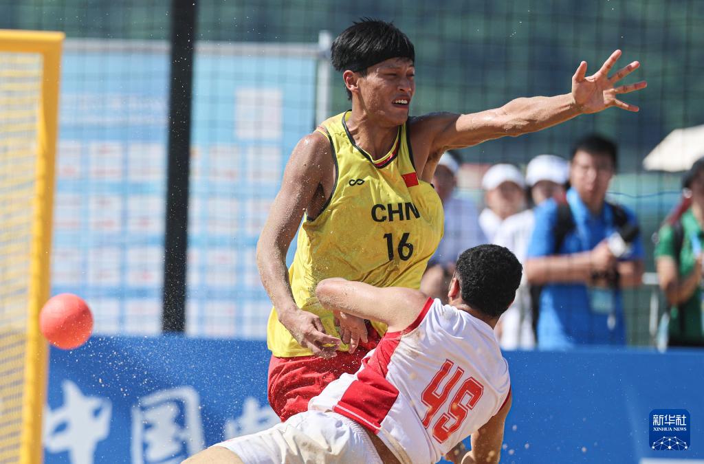 成都世运会︱沙滩手球——男子决赛第7名争夺赛：中国队不敌突尼斯队