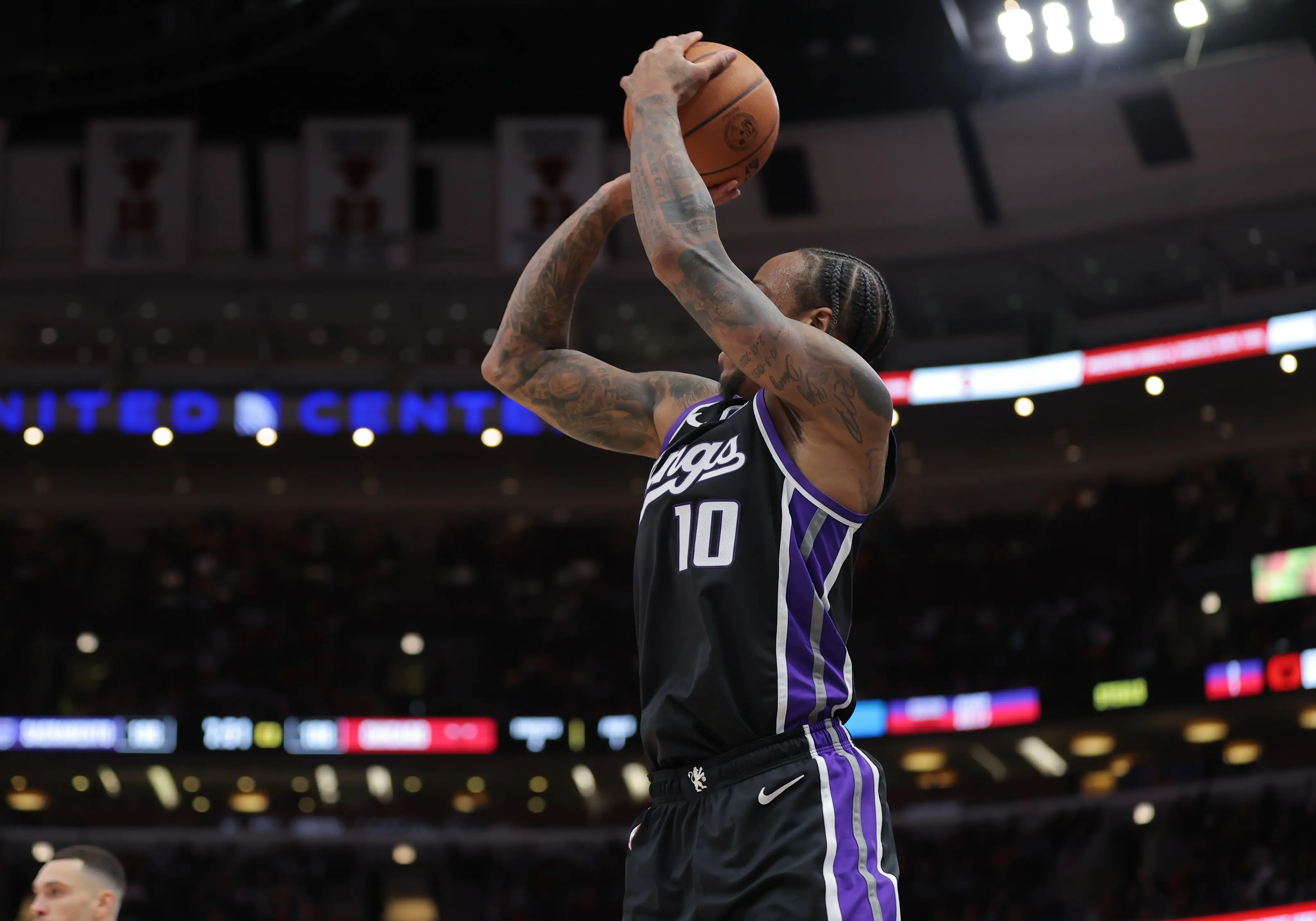 NBA文艺复兴🧑‍🎨阿赞SGA引领中投新潮流 杜詹獭兔上榜😎
