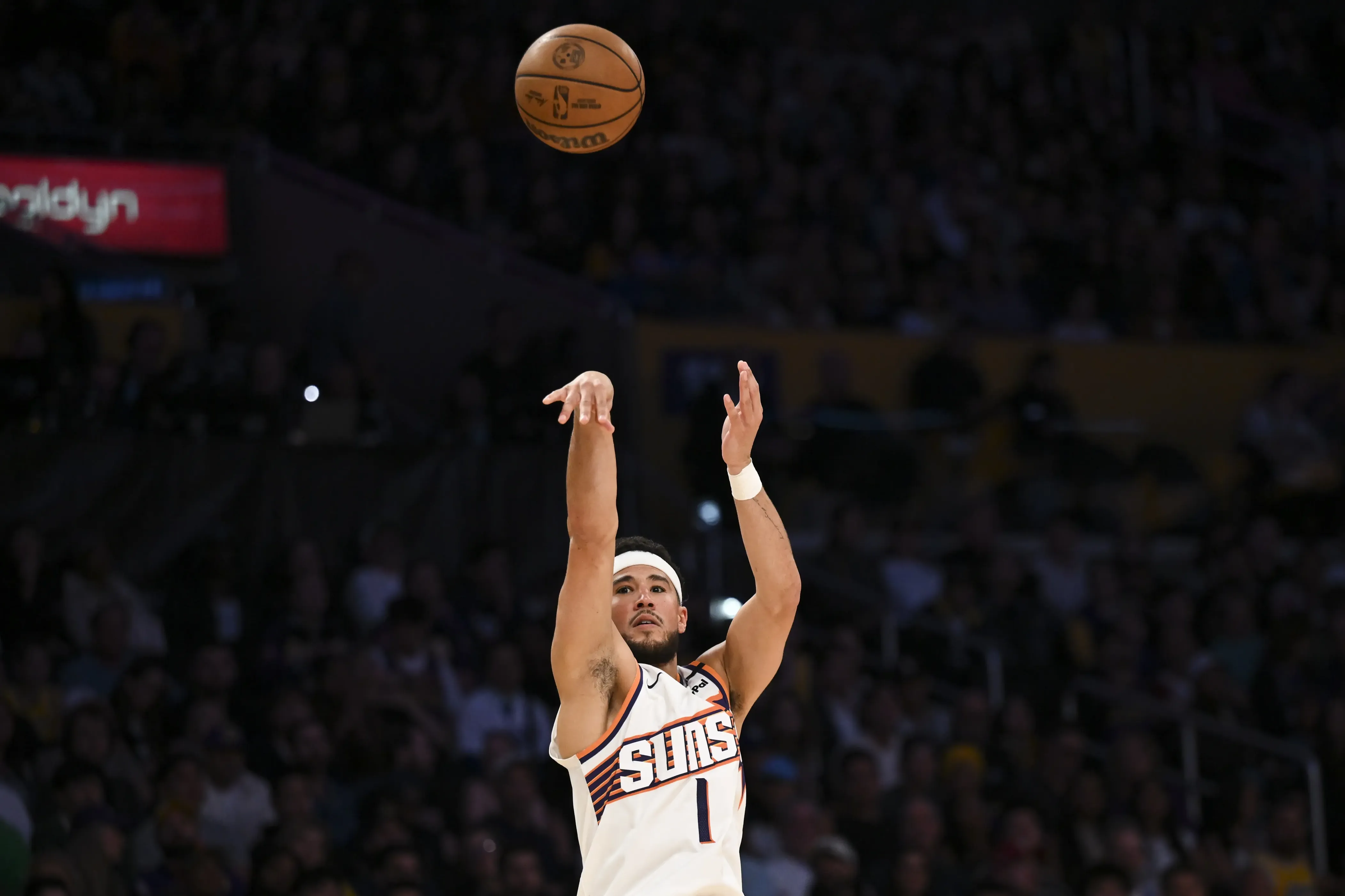 NBA文艺复兴🧑‍🎨阿赞SGA引领中投新潮流 杜詹獭兔上榜😎