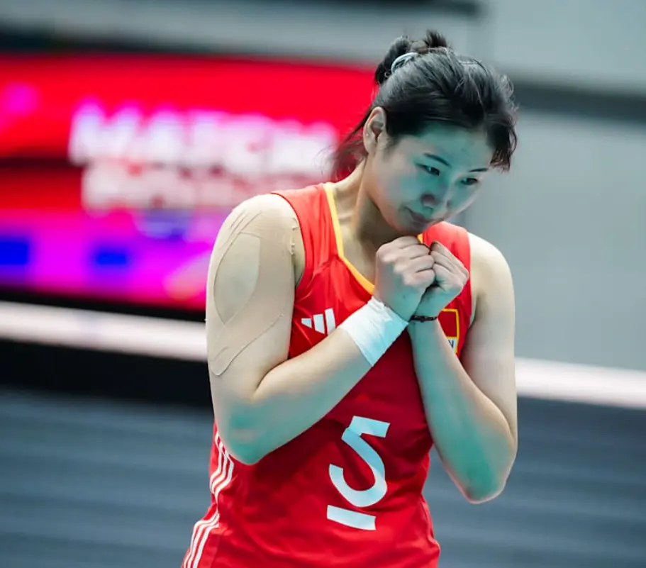 五战64分率队全胜！中国女排又一重炮手拔尖：扣高3.1米存发球绝技
