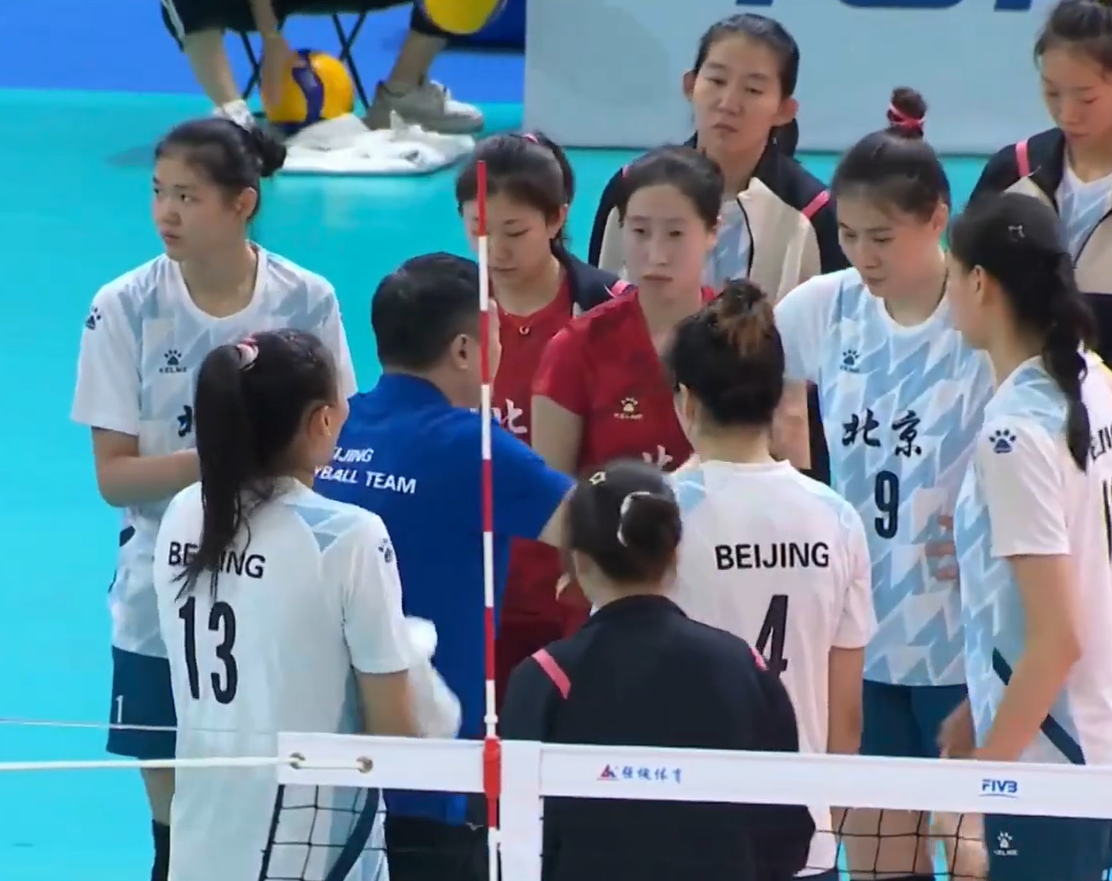 3-0！天津女排零封北京 王艺竹16分 王云蕗哑火 金烨17分难救主