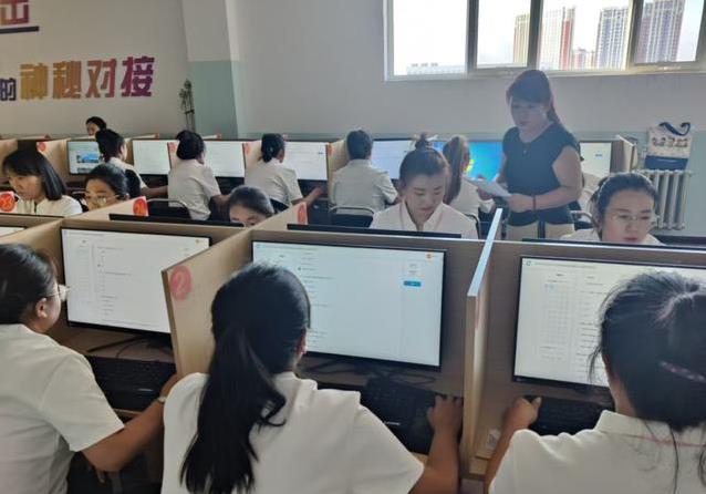 51人激烈比拼带娃技能，巴彦淖尔这场比赛谁拿第一？