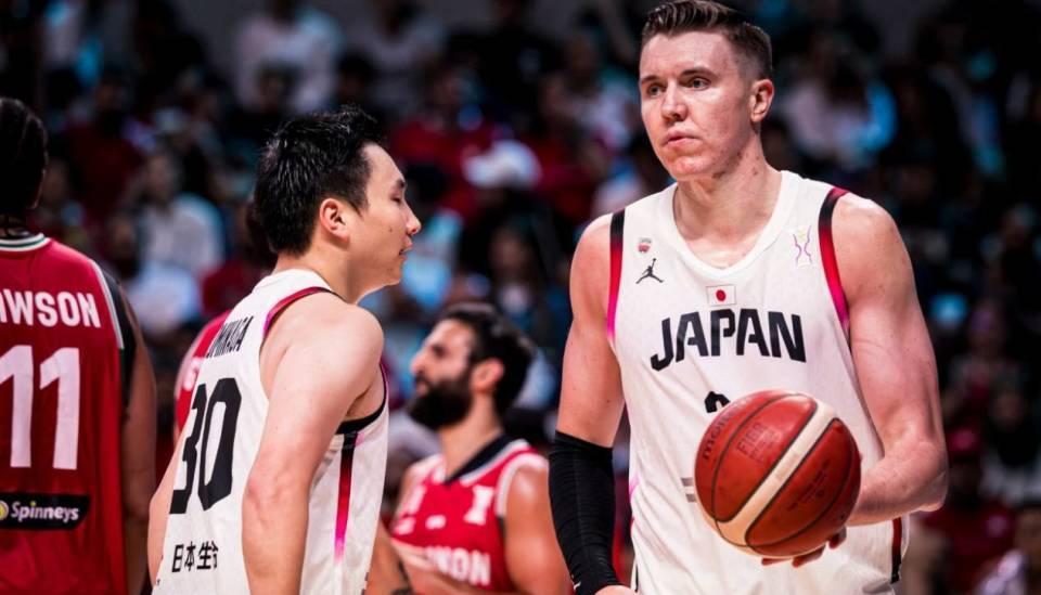 央5直播中国男篮VS韩国，日本输球给郭士强启示，第21次交手谁能赢