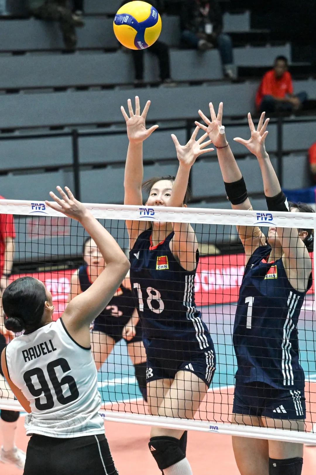 中国队收获U21女排世锦赛四连胜