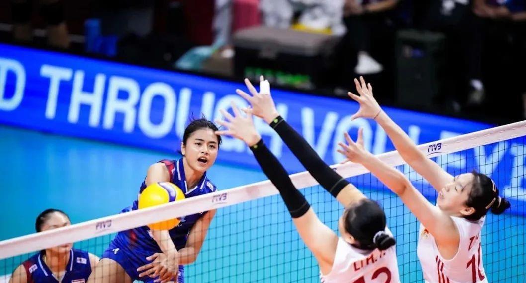 挺进八强！中国女排3-0轻松拿下泰国，优势明显，创造6连胜战绩！