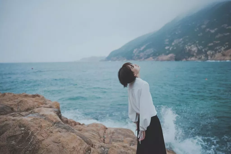 女人过了40岁，大多都开始远离丈夫了，因为......