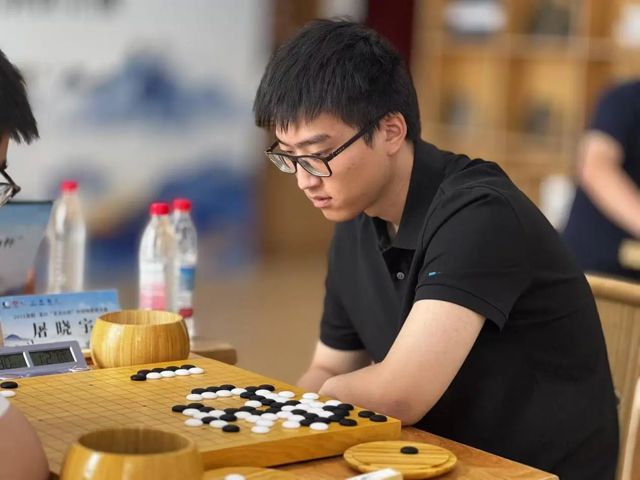 棋圣战半决赛谢科屠晓宇争夺挑战权，00后冲击棋圣头衔