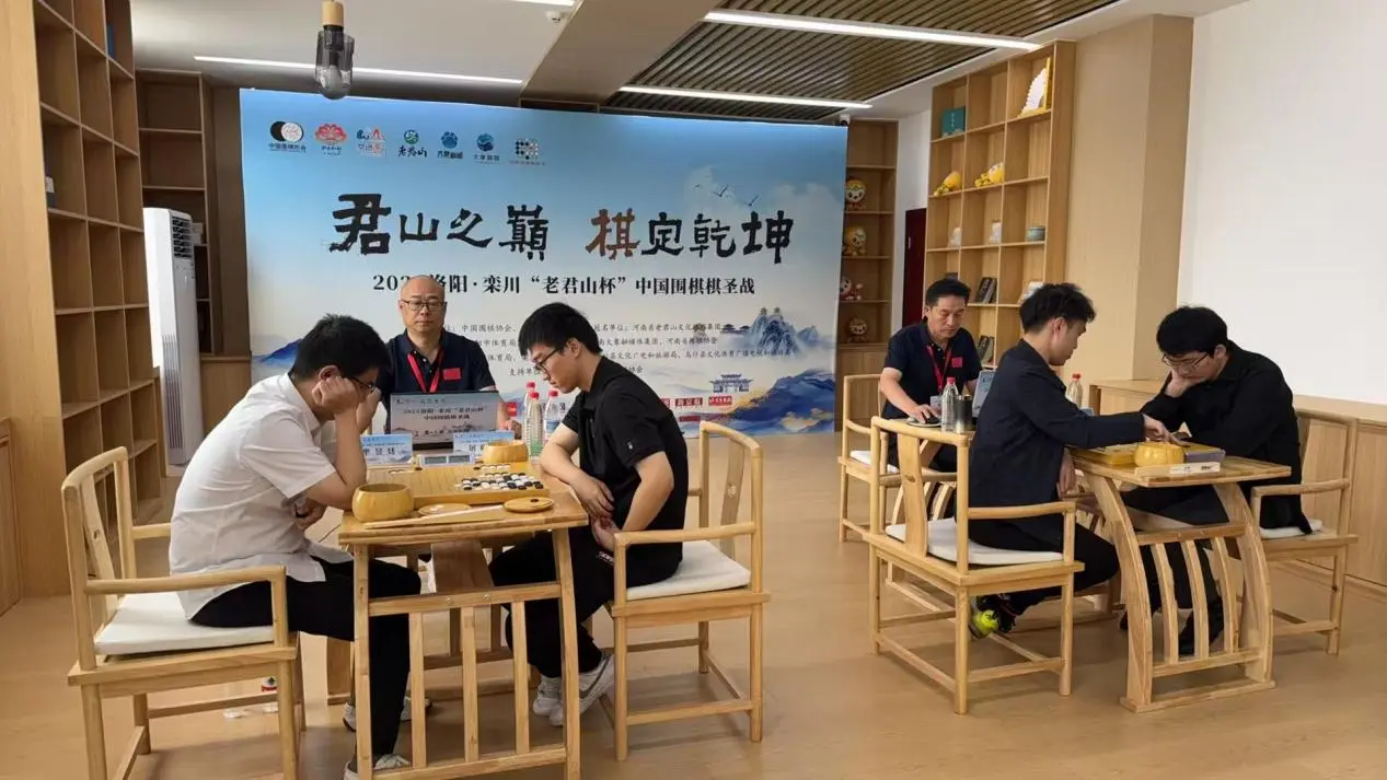棋圣战半决赛谢科屠晓宇争夺挑战权，00后冲击棋圣头衔