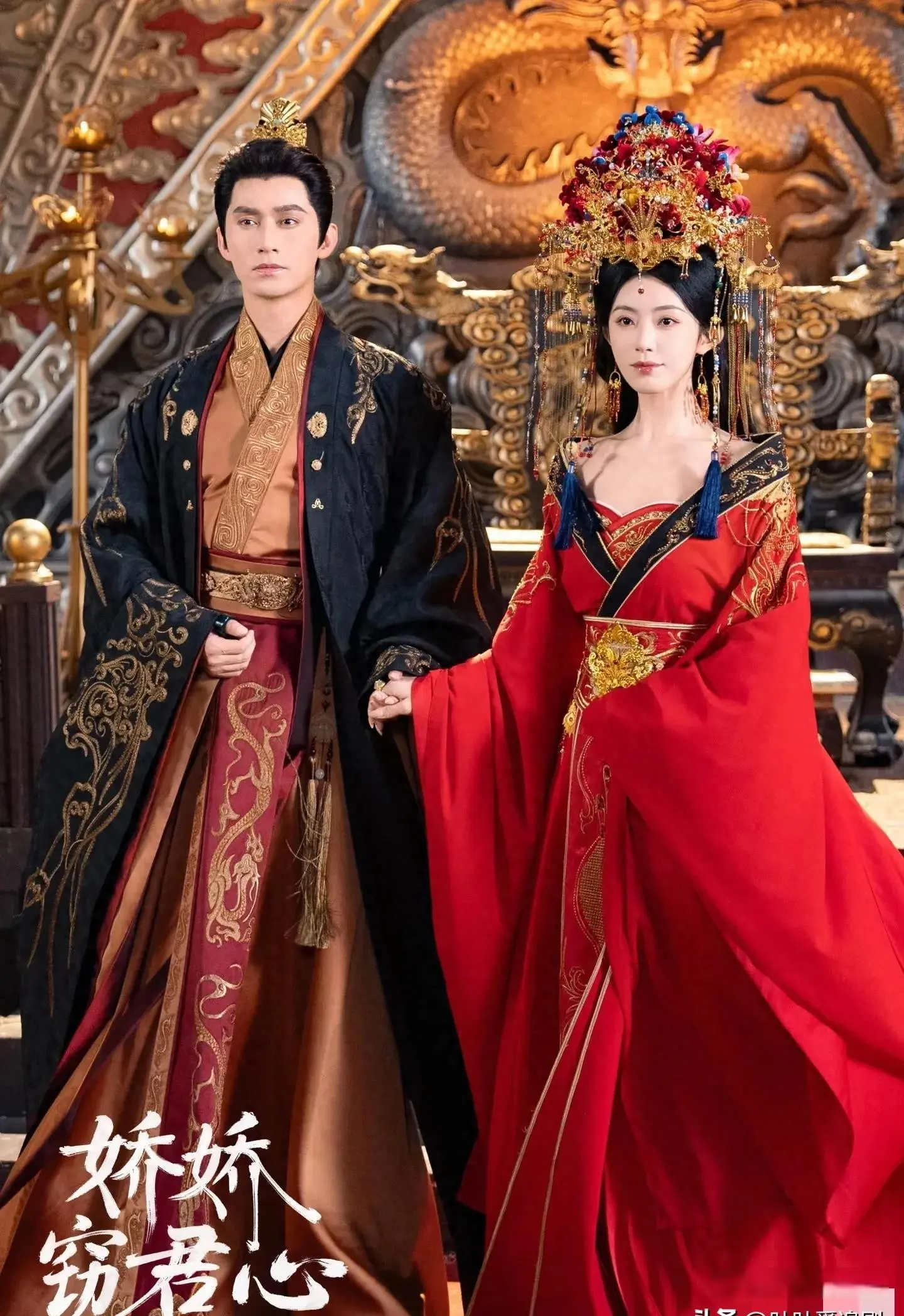 八部短剧扎堆上线，观众被选片逼疯，谁的故事能杀出血路？