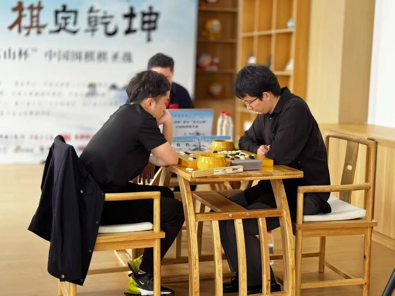 棋圣战半决赛谢科屠晓宇争夺挑战权，00后冲击棋圣头衔