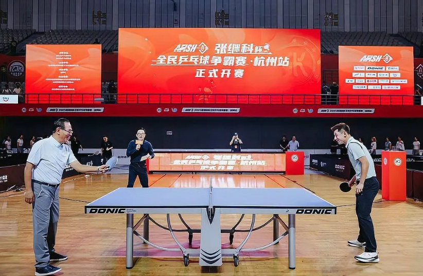 张继科回应“张继科杯很火”，自曝每天工作12个小时：初心是以球交友