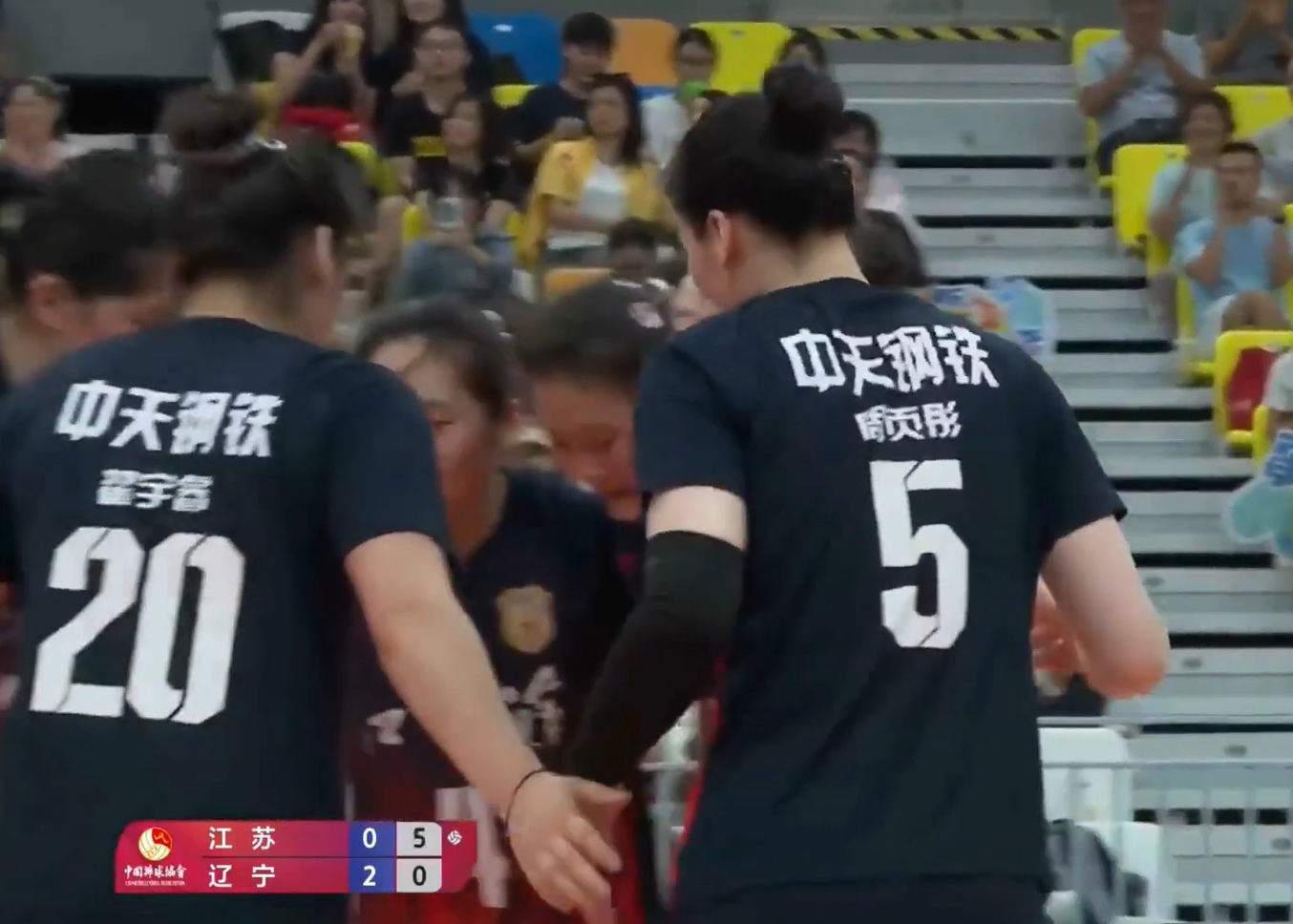 3-0！辽宁女排战胜江苏 孙小轩21分 丁霞第三局0-5发起猛追