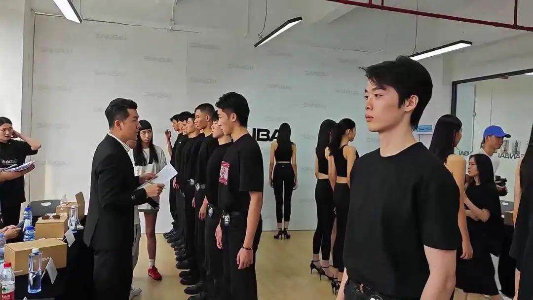 海陵岛开渔季＋超模盛宴！8月17日MANHUNT世界男模&JGQ世界女模大赛湾区决赛燃动南海