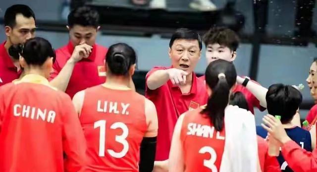 中国U21女排3-0击败泰国迎6连胜 李晨瑄单兰沣等球员表现出色