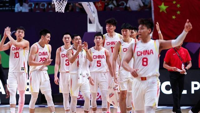 CCTV5直播生死战，中国男篮19点VS韩国，郭士强冲10年最佳成绩