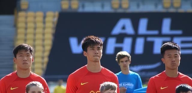 国安队主力阵容或有两处调整，两位久违强援携手踢首发，值得期待