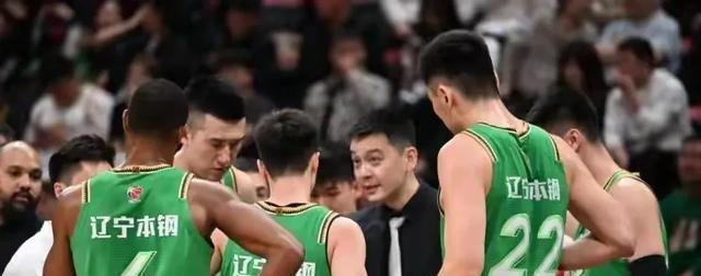 放弃22分弗格，签约15分布朗，辽篮谜之操作？其实杨鸣已给出答案