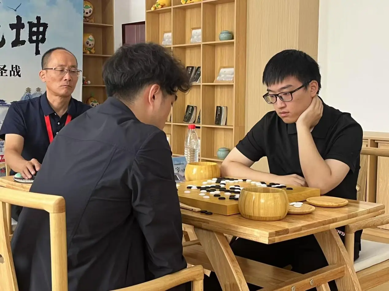 棋圣战屠晓宇首夺挑战权将战柯洁，年内二度向大头衔发起冲击