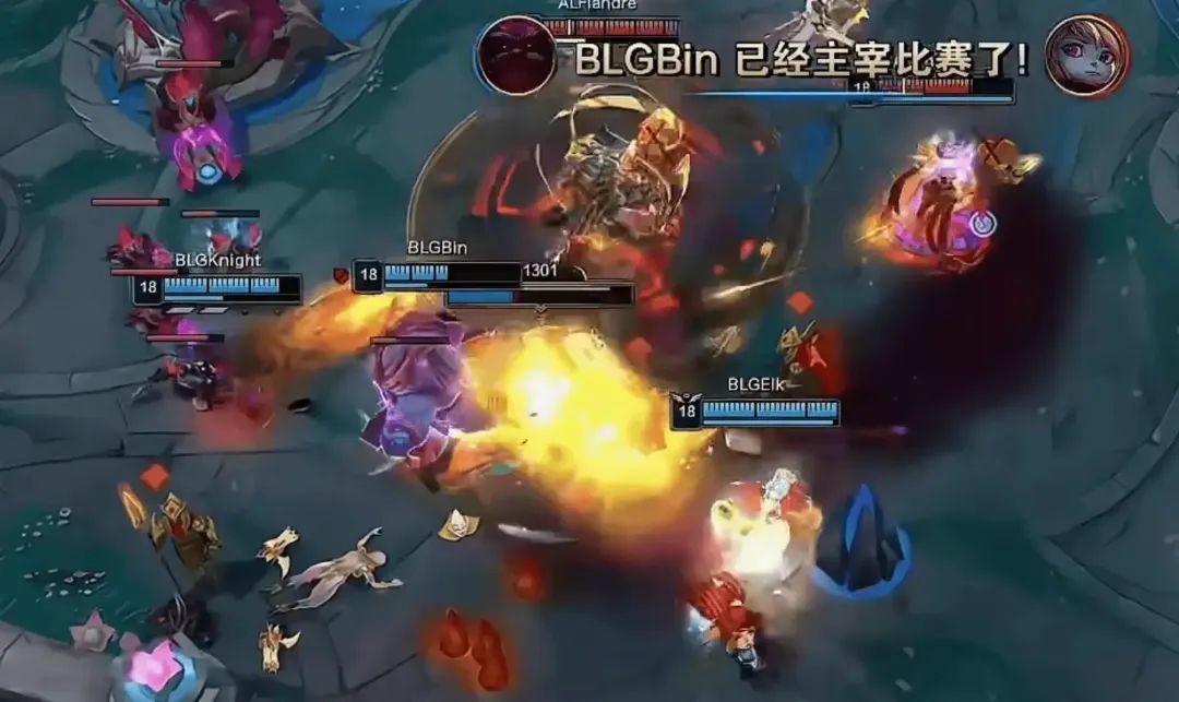 “细数ELK芸阿娜三宗罪”火了，E墙送人头，强顶女枪大招输出被秒