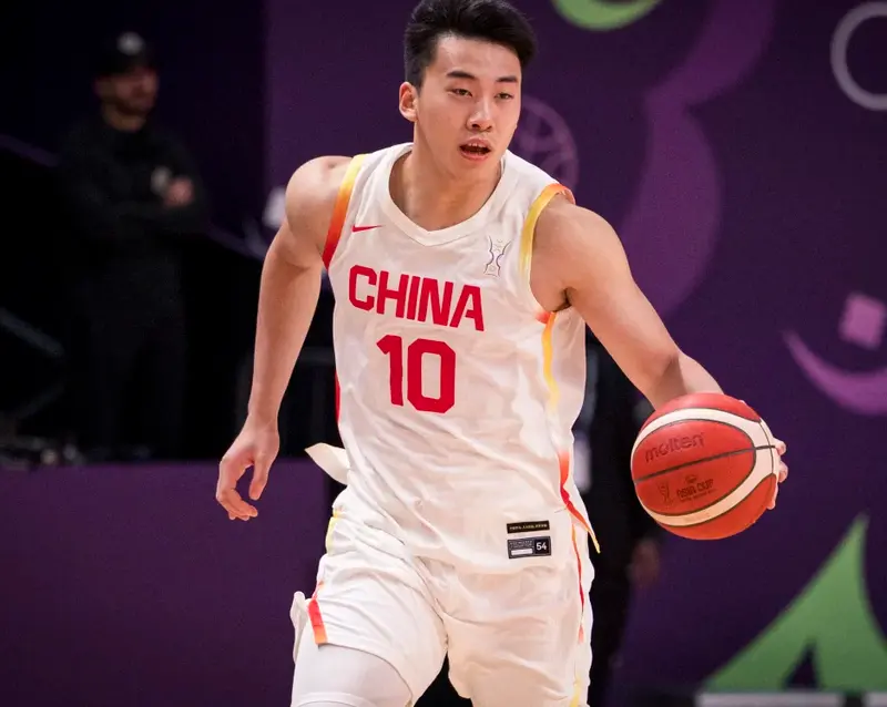 中韩大战说5点：王俊杰创8纪录，罚球13-26，高诗岩正负值