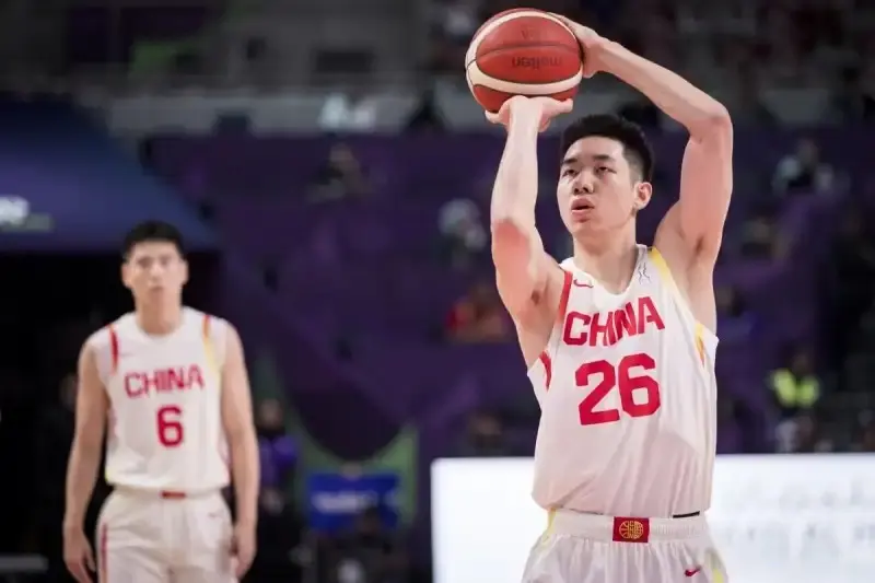 男篮79-73淘汰韩国迎3喜1忧！王俊杰+2广厦球员太好使，后场瑕疵
