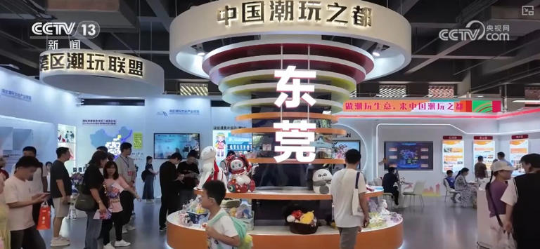9.59万亿元、5.2万亿元、1200亿元，向好！“数”读前7个月区域外贸亮眼“成绩单”