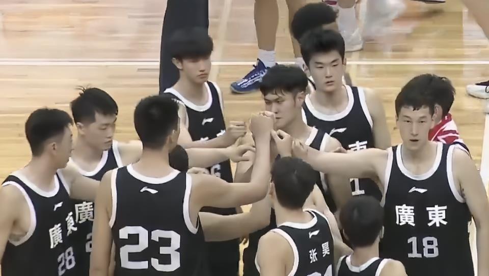 广东宏远输新西兰5分，那么中国男篮有机会赢吗？郭士强表态！