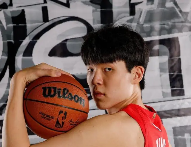 赛程出炉！杨瀚森首秀打森林狼，11月1日战约基奇