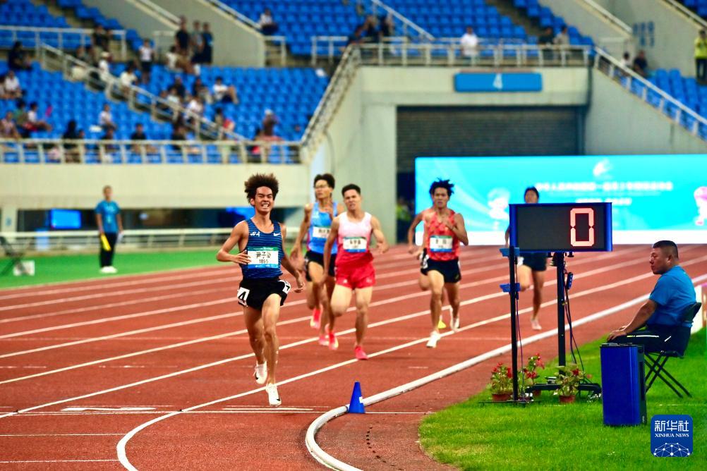 全国青少年田径运动会：男子800米决赛赛况