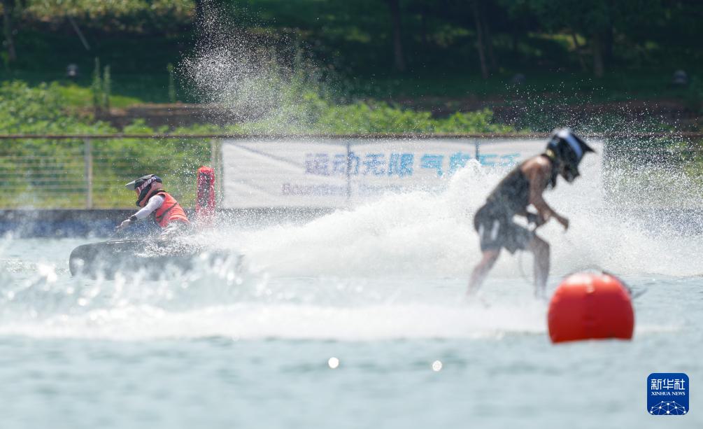 成都世运会丨摩托艇——动力冲浪板男女混合团体资格赛赛况