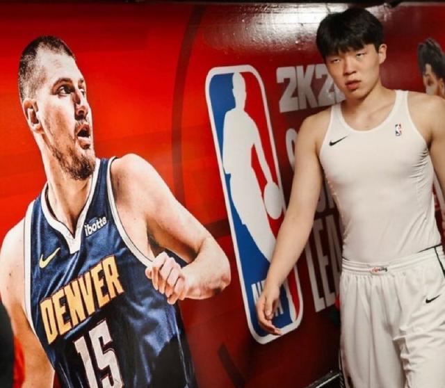 4天连打詹库哈，20天打完流量队！杨瀚森的NBA第一课，有点超纲了