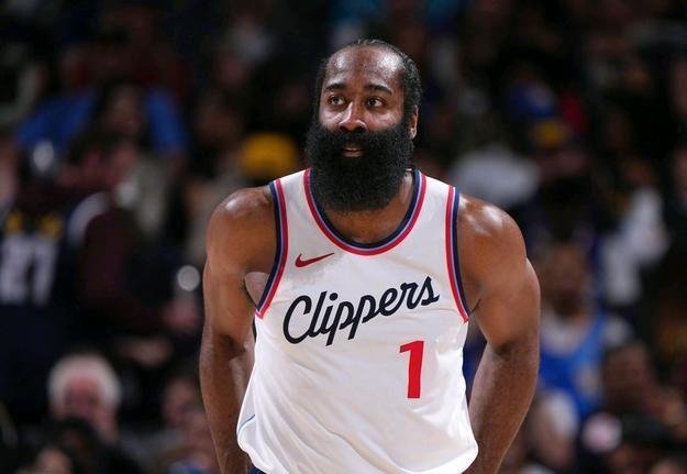 拒绝退役，加盟快船！哈登领衔NBA老年五巨头，球迷泪目了