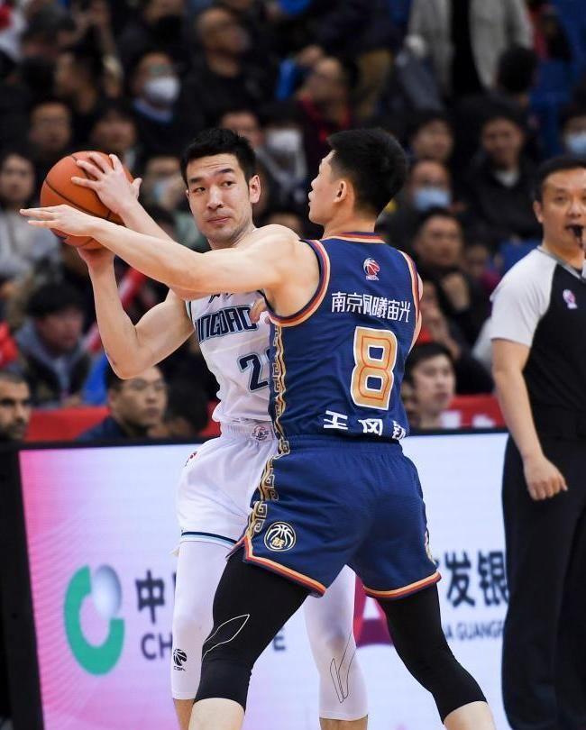 CBA五队交易消息，实属是罕见的情况，辽宁广东北控同曦广州一起