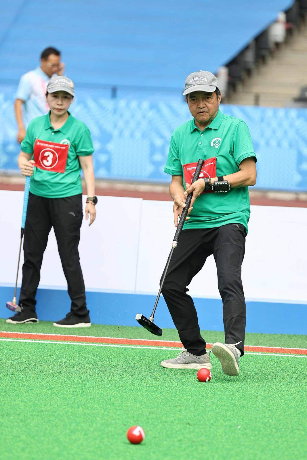 十五运会群众赛事门球项目决赛深圳开杆：港澳代表队亮相，聋哑小将逆转取胜