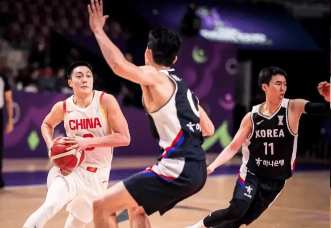 不要组织，不要防守，胡明轩在国家队的最好定位就是第六人？