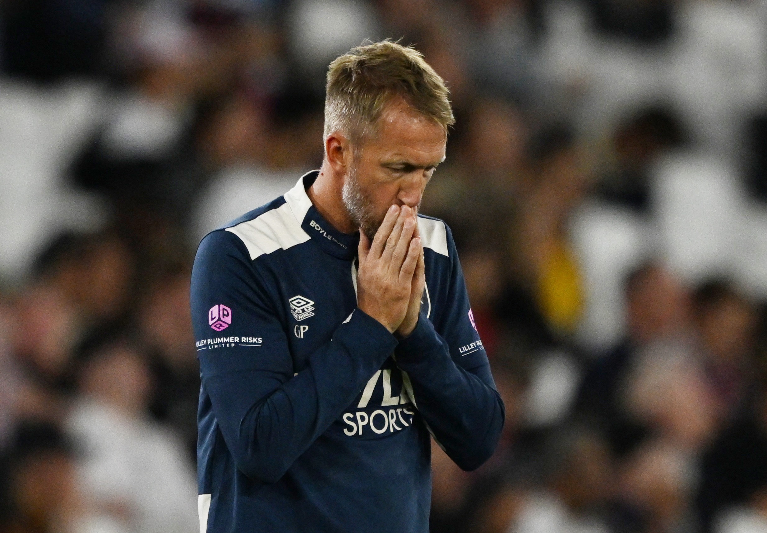 降级大热⬇西汉姆联开局2连败丢8球垫底，0-3升班马&1-5切尔西