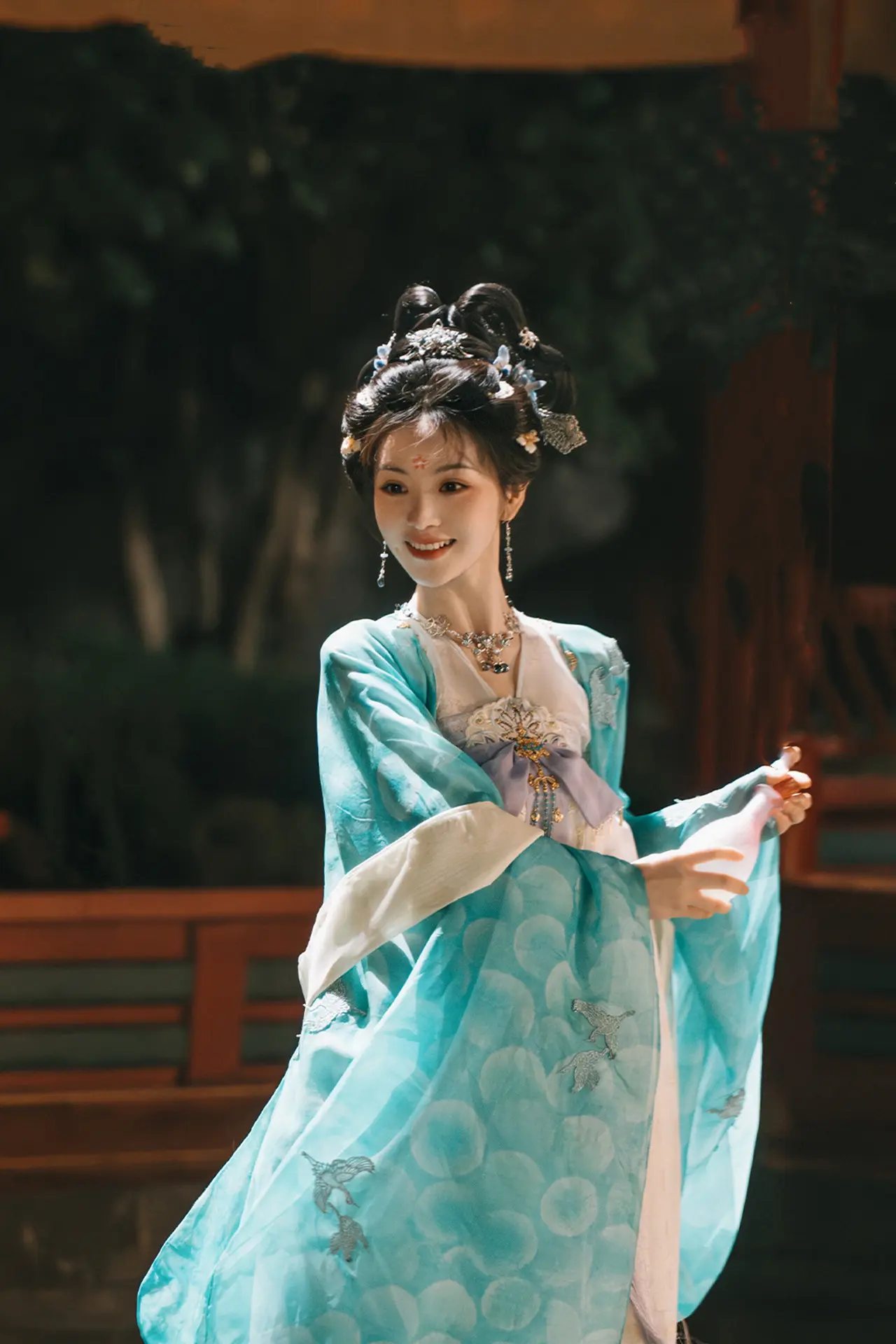 《子夜归》对比《无忧渡》：猫妖遇上捉妖师，白天恋爱，夜晚捉妖