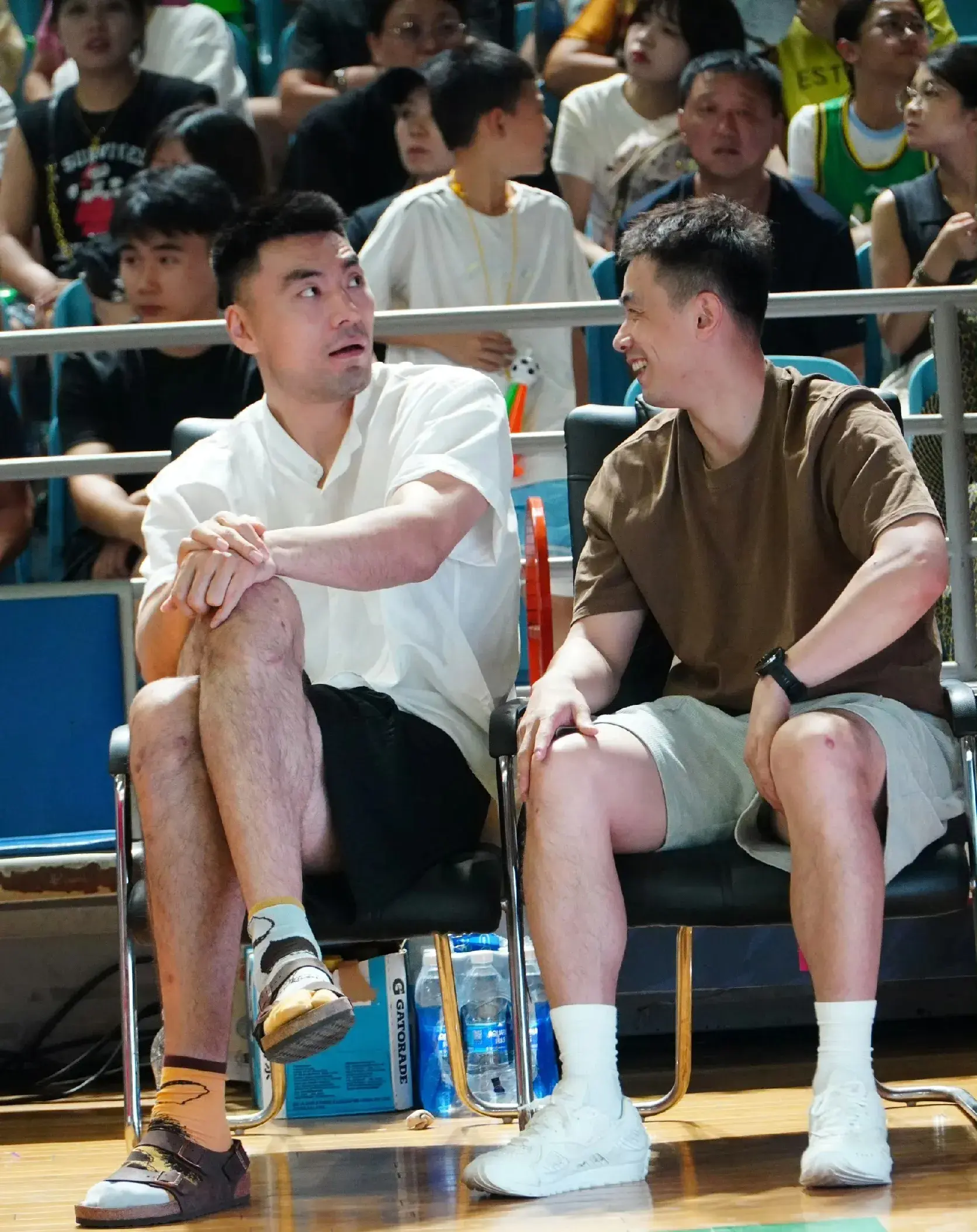 辽宁男篮邀请赛大胜西班牙，付豪得到最高的20分，姜宇星首秀2分
