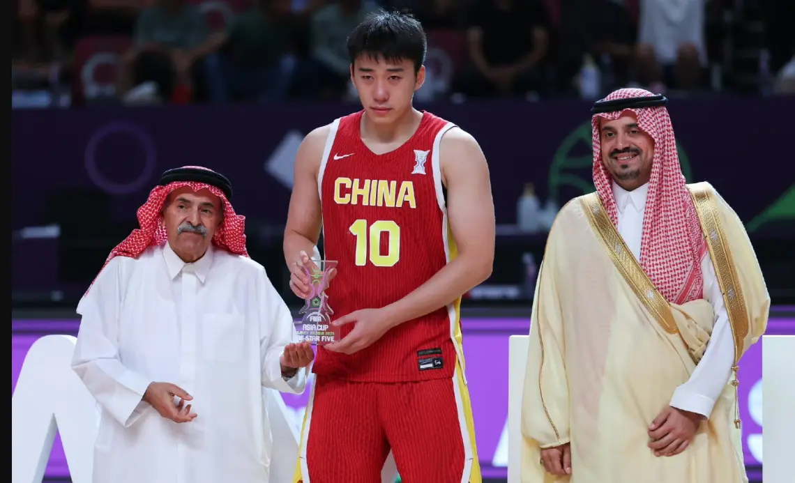 CBA就别惦记了？王俊杰坚持逐梦，戳穿多少混子球员的真实面目