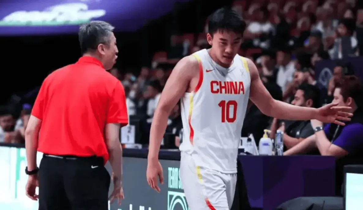 CBA就别惦记了？王俊杰坚持逐梦，戳穿多少混子球员的真实面目