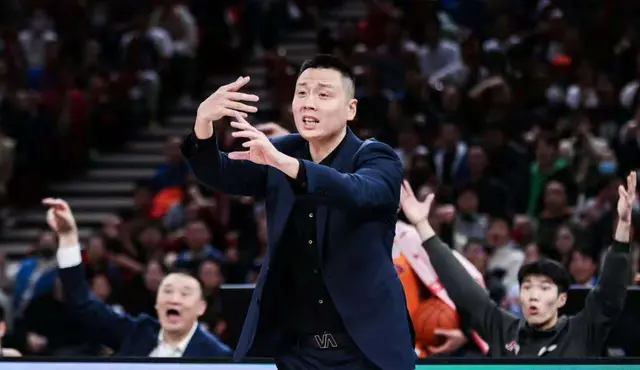 CBA最新消息！班巴加盟上海男篮，广东签约顶级内线，法耶去宁波
