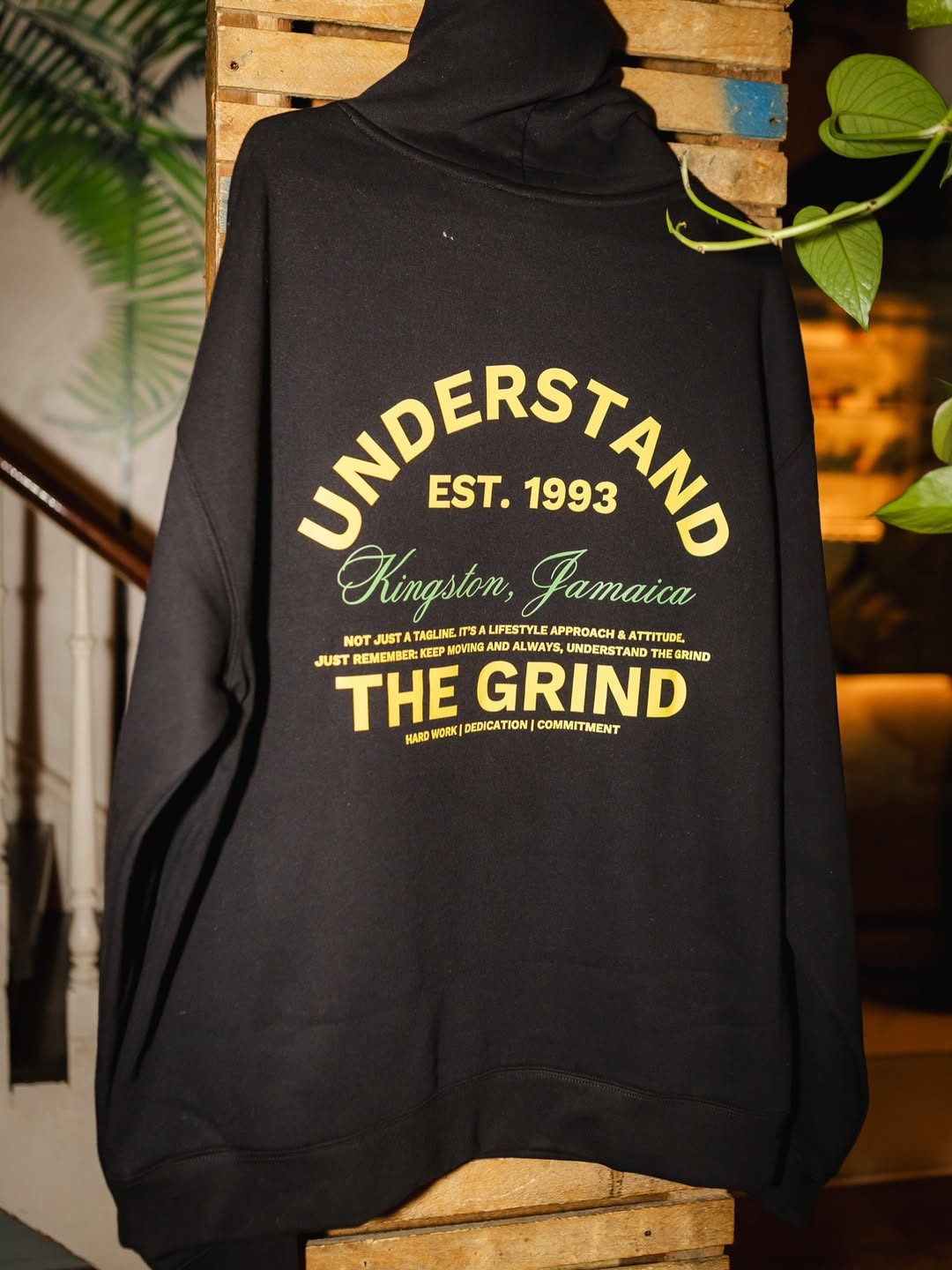 牙买加乔丹！诺曼-鲍威尔Ins晒举办派对的照片与球迷分享