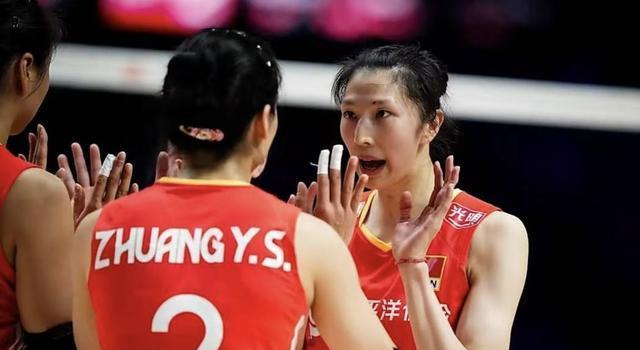 CCTV5直播女排首秀，赵勇扬言3-0，首发7仙女出炉，世锦赛冲冠