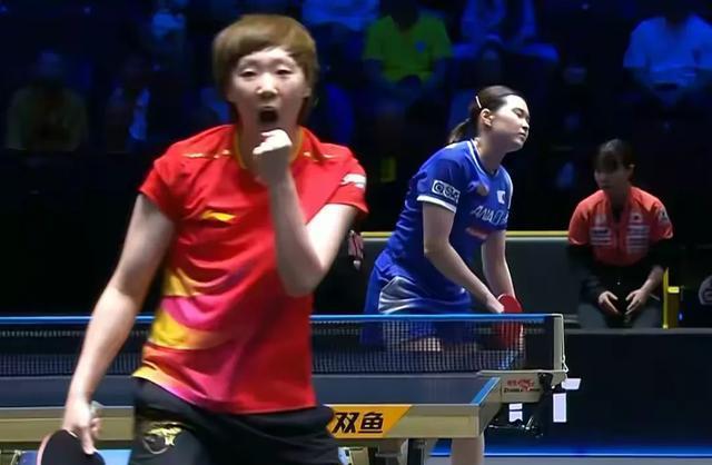 瑞典大满贯赛，王曼昱4-2，石洵瑶4-0，国乒包揽女单冠亚军