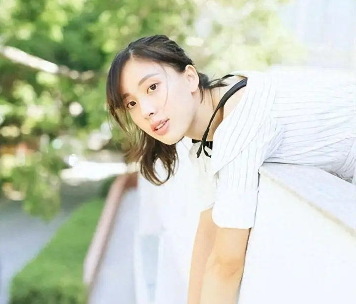 恭喜！中国女排最美女神恋情被曝光，男友为男篮国手郎才女貌