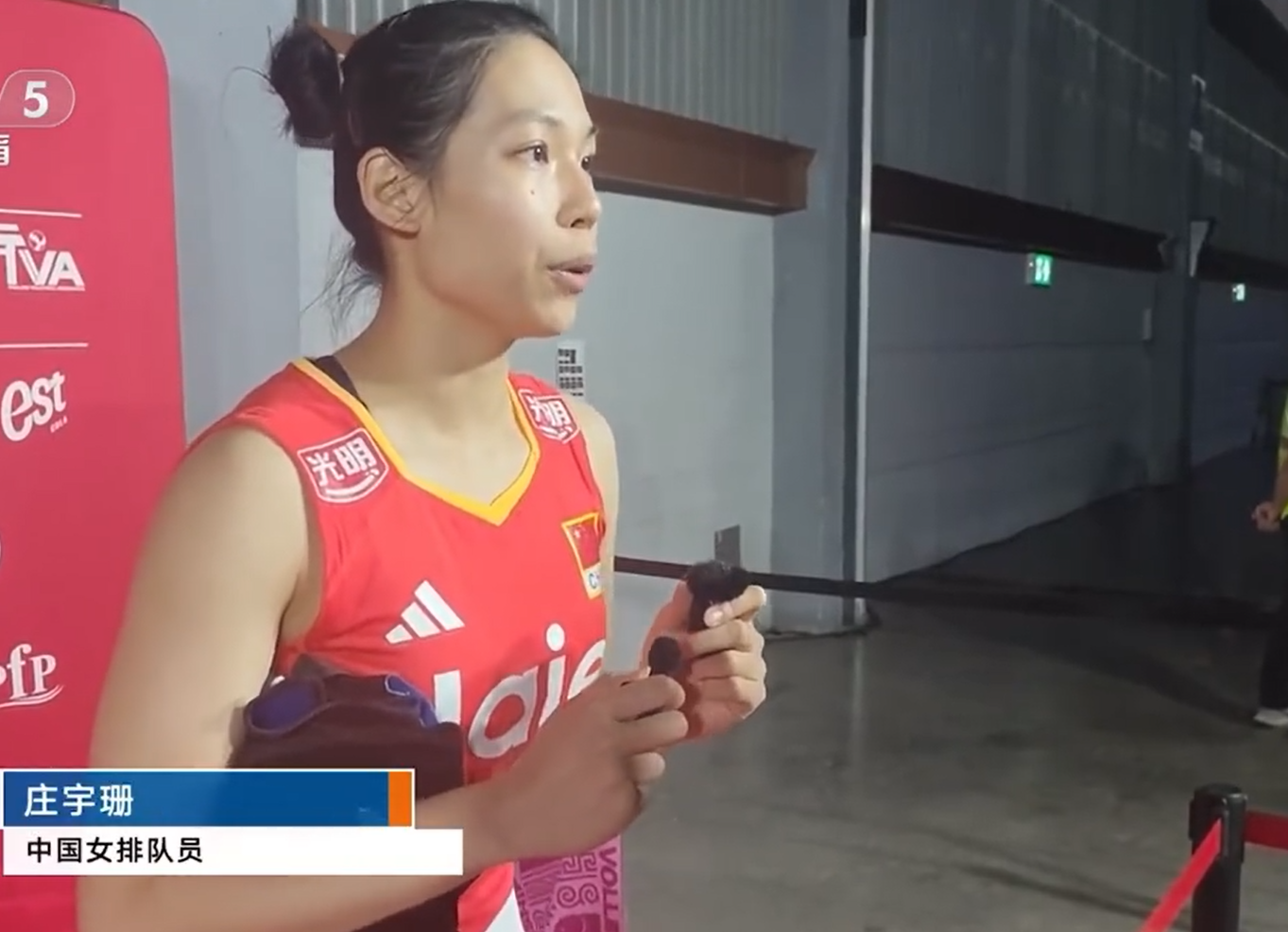 庄宇珊获央视点赞 李盈莹 高意被赵勇点名 李颖点评中国女排首秀