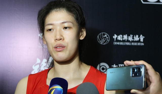 为何李盈莹状态全无却让她首发？球迷看不懂，赛后赵勇道出原因