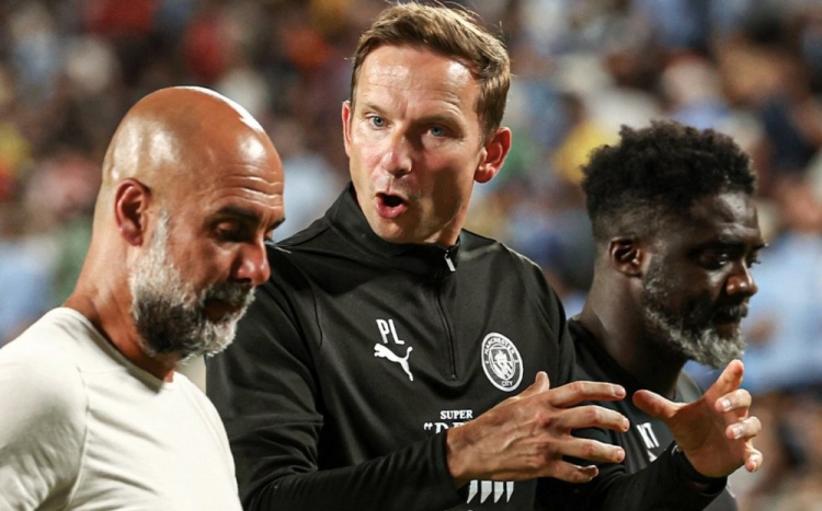 电讯报：曼城全面贯彻林德斯的战术理念，频繁造越位反遭热刺利用